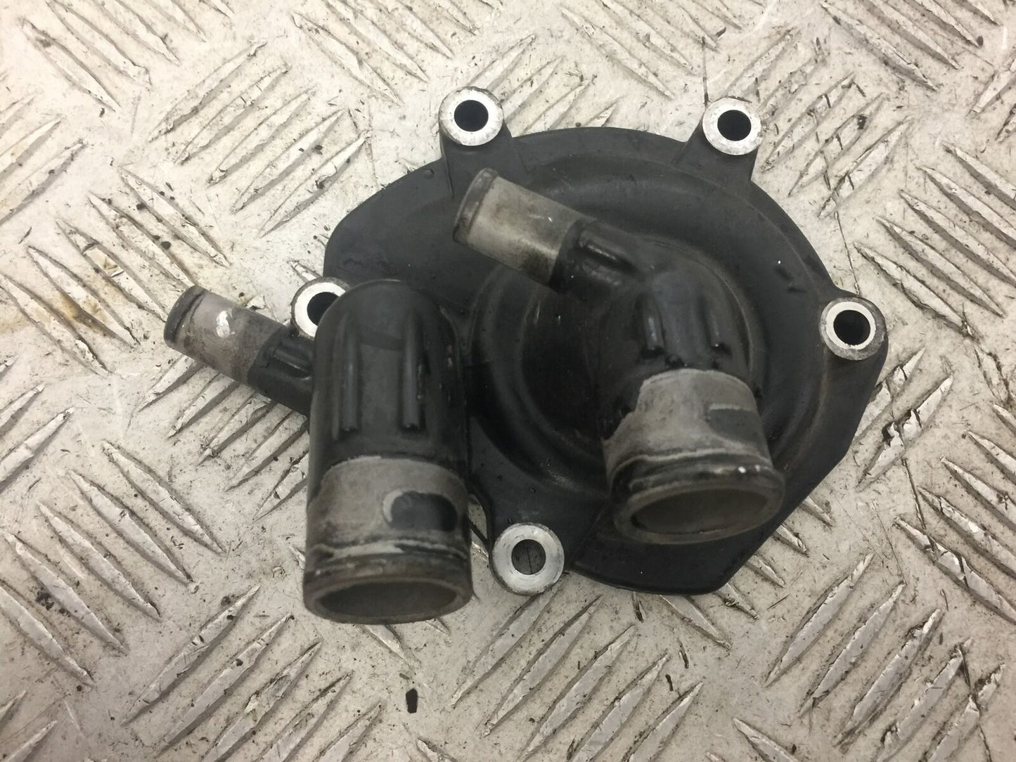 BMW F800 GT WATER PUMP COVER  YEAR 2013-2017 (STOCK 619)