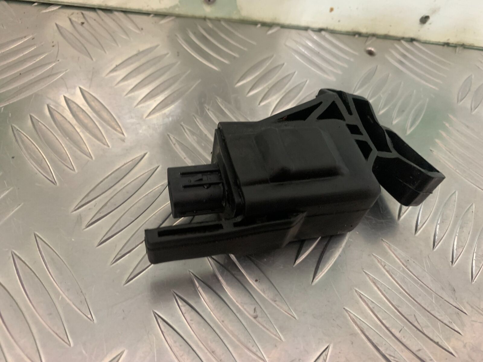 HONDA CB500 F CB500F RELAY   YEAR 2022 (STOCK 951)