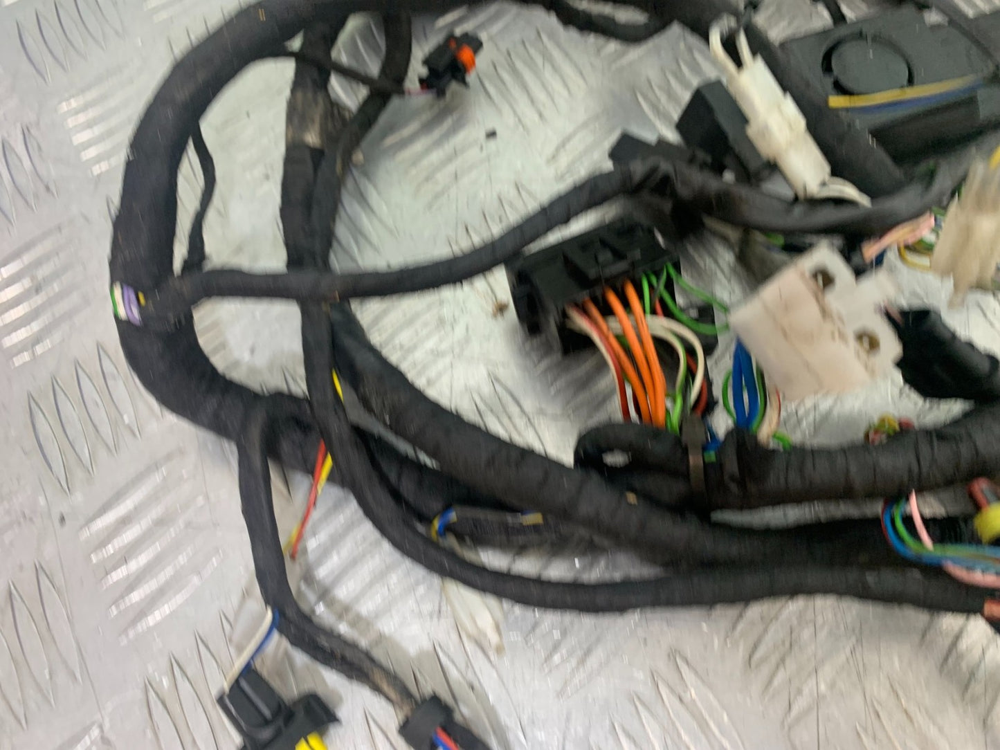 APRILIA RSV1000 R FACTORY WIRING LOOM (ALARM FITTED)  2004-09 (CMB1203)