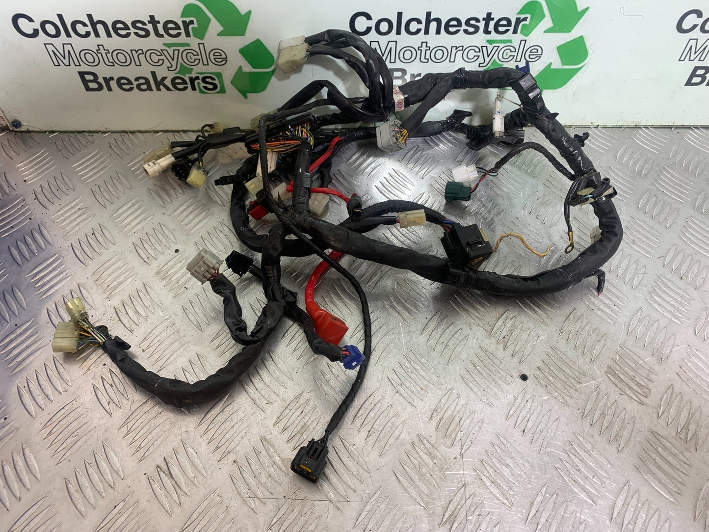 YAMAHA YZF R1 WIRING LOOM  YEAR 2004-2006 (CMB1155)