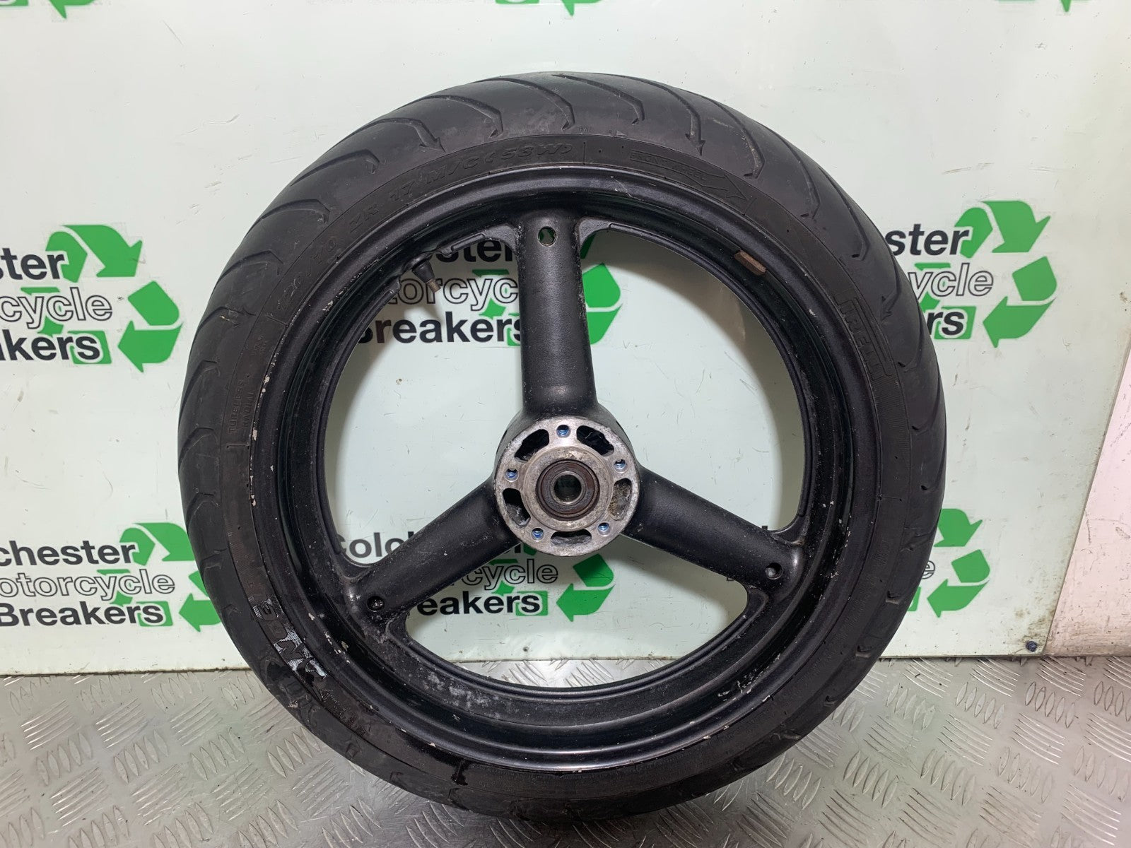 SUZUKI RF900 RF 900 FRONT WHEEL  YEAR 1994-1999 CMB1326