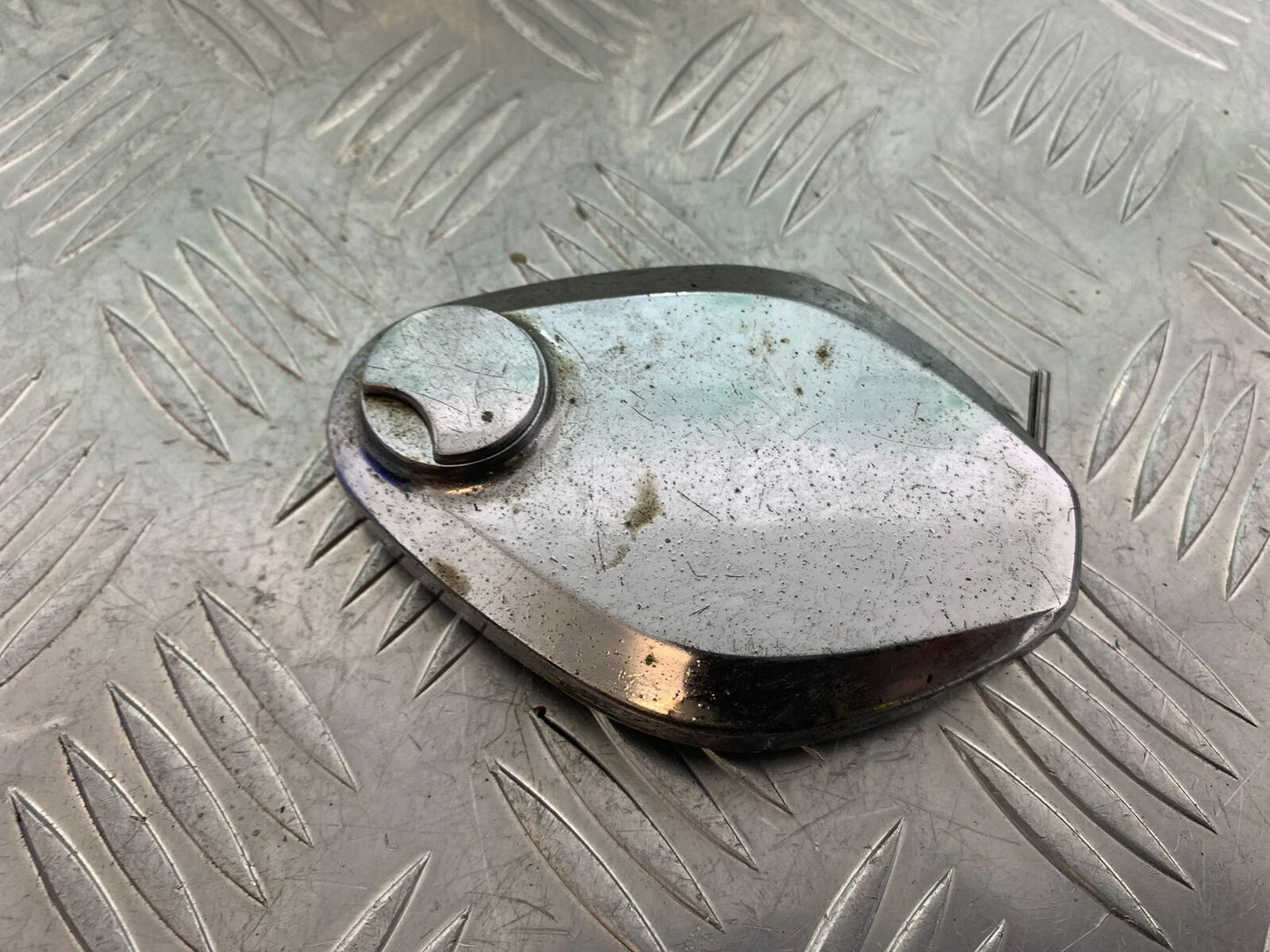 KAWASAKI Z650 Z 650 PETROL CAP  YEAR 1982-183