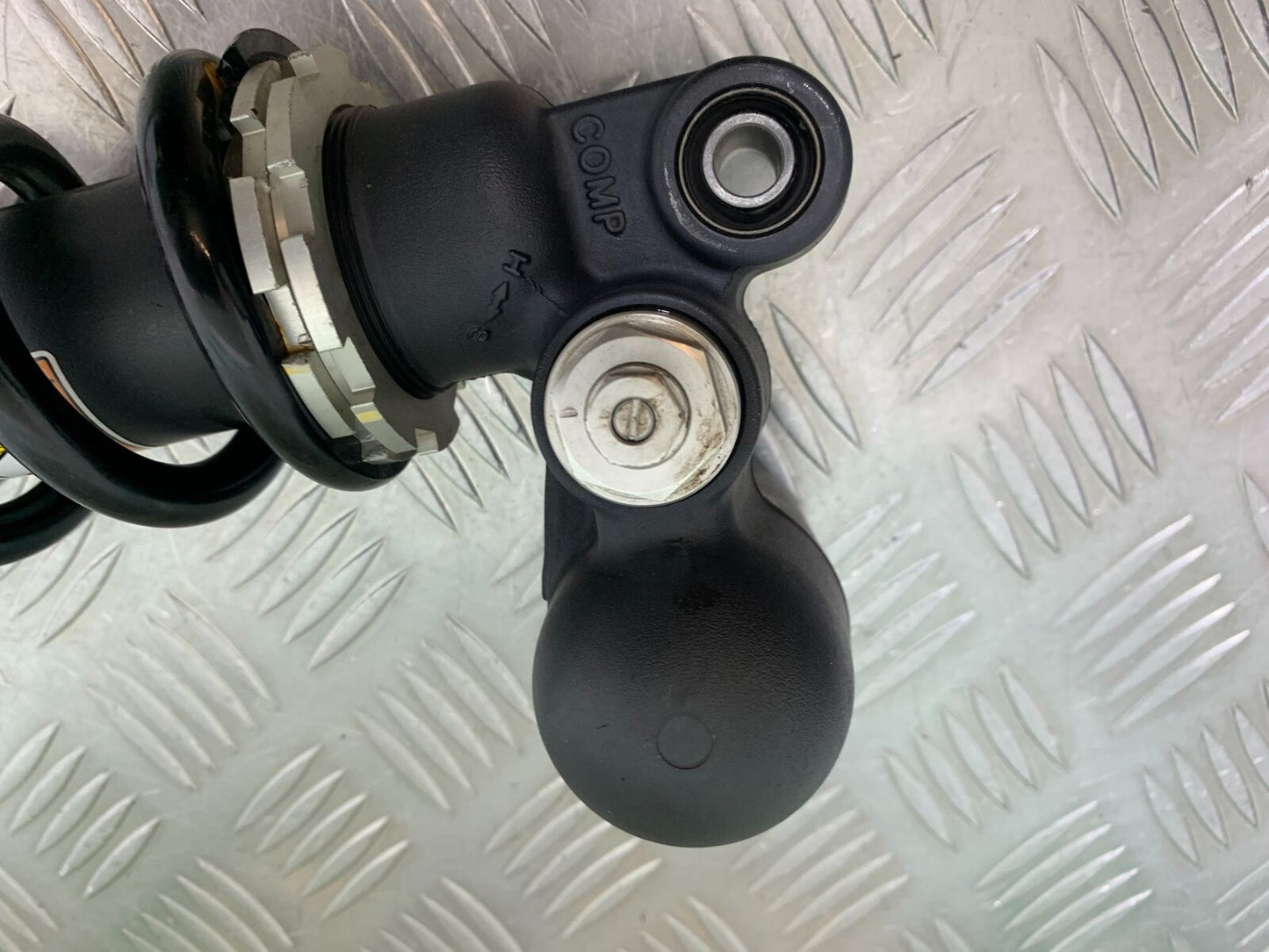 SUZUKI GSXR1000 GSXR 1000 REAR SHOCK  2009-2016 (CMB1049)