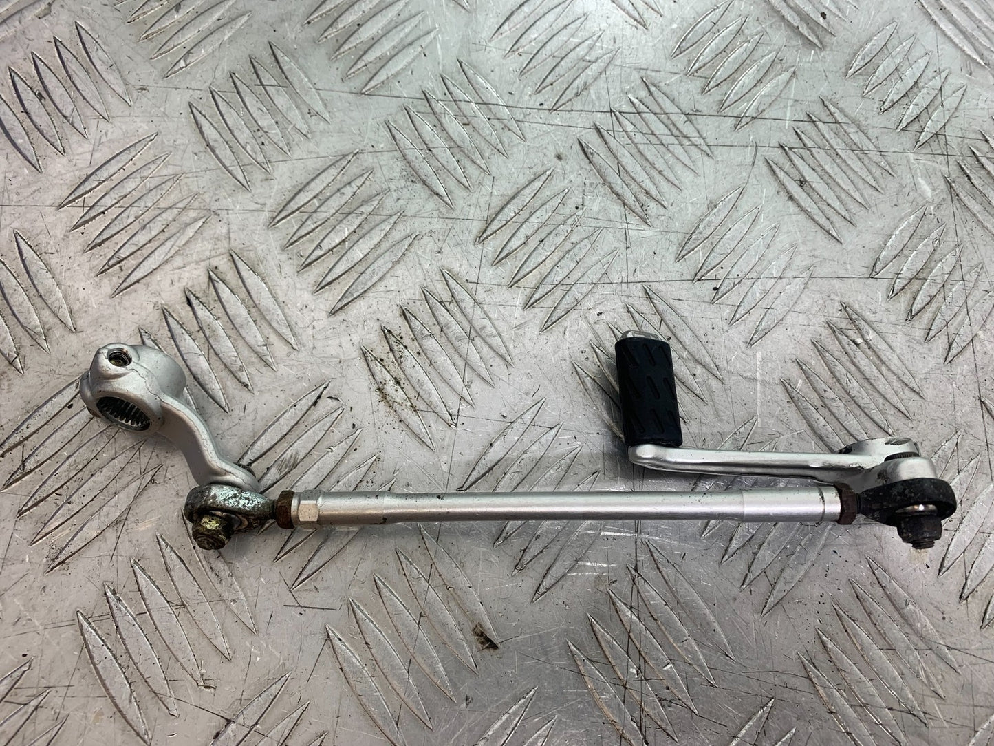 DUCATI 996 SPS 748 916 998 GEAR LEVER  1999-2000 (CMB1209)