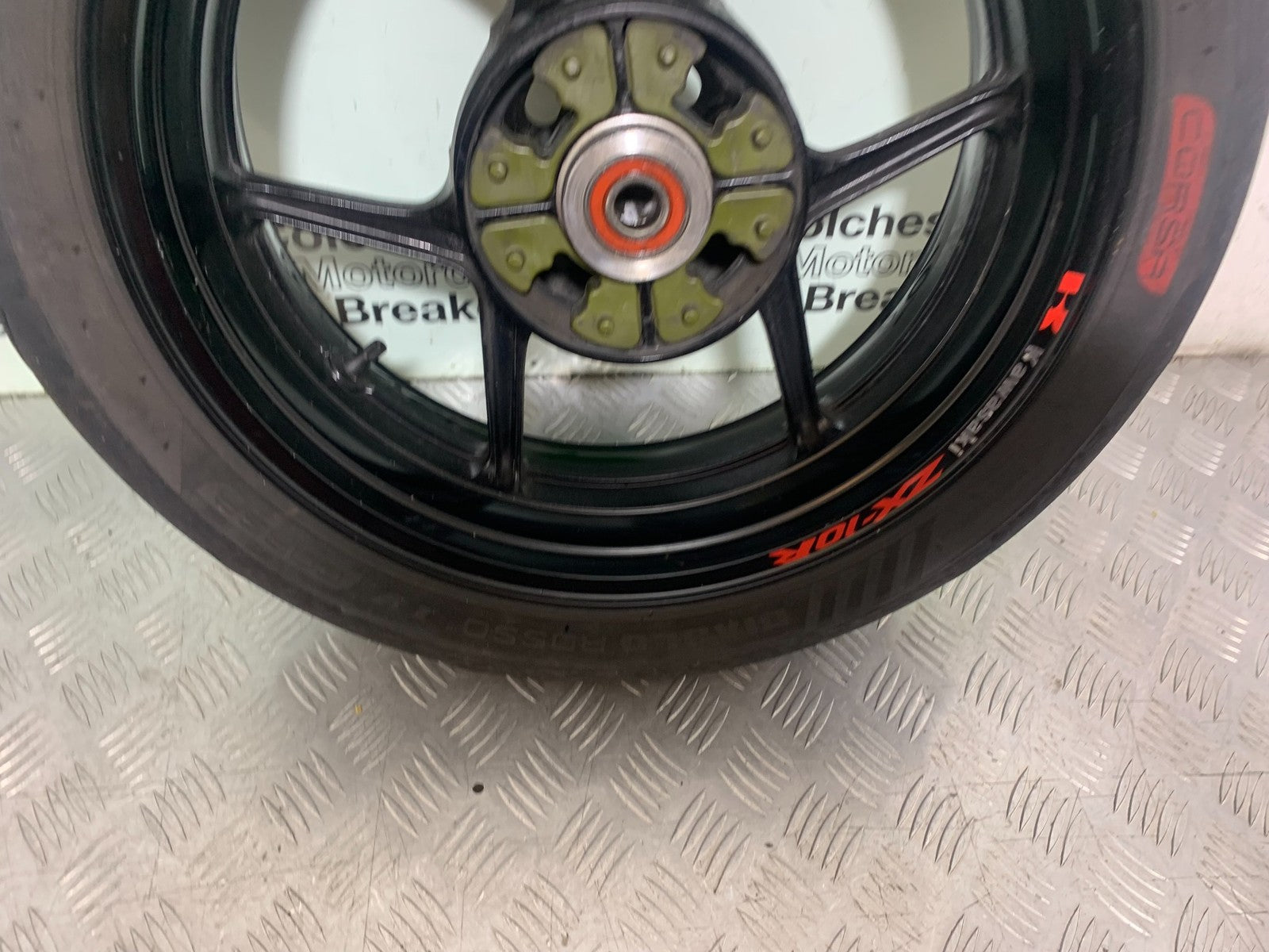 KAWASAKI ZX10R ZX10 R REAR WHEEL   2008-2010 (CMB1206)