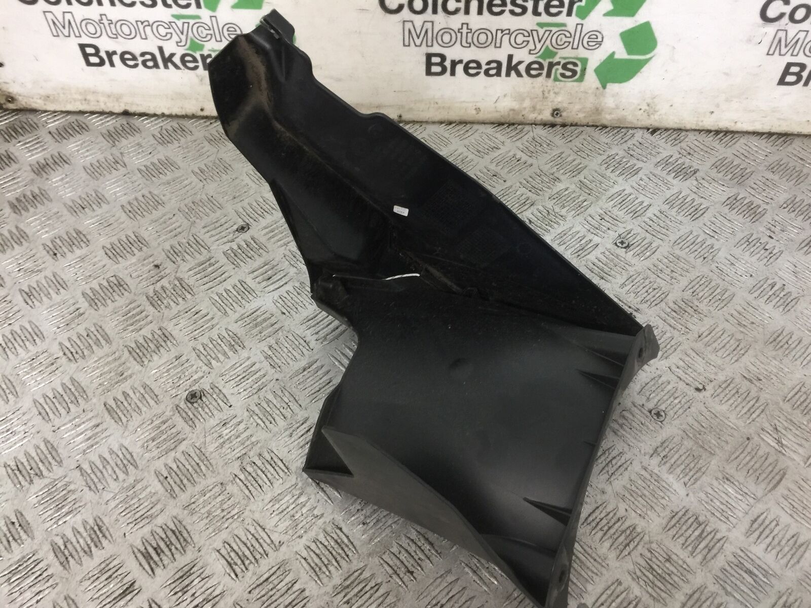 BMW R1250 R 1250 RT INFILL PANEL  YEAR 2023 (STOCK 907)