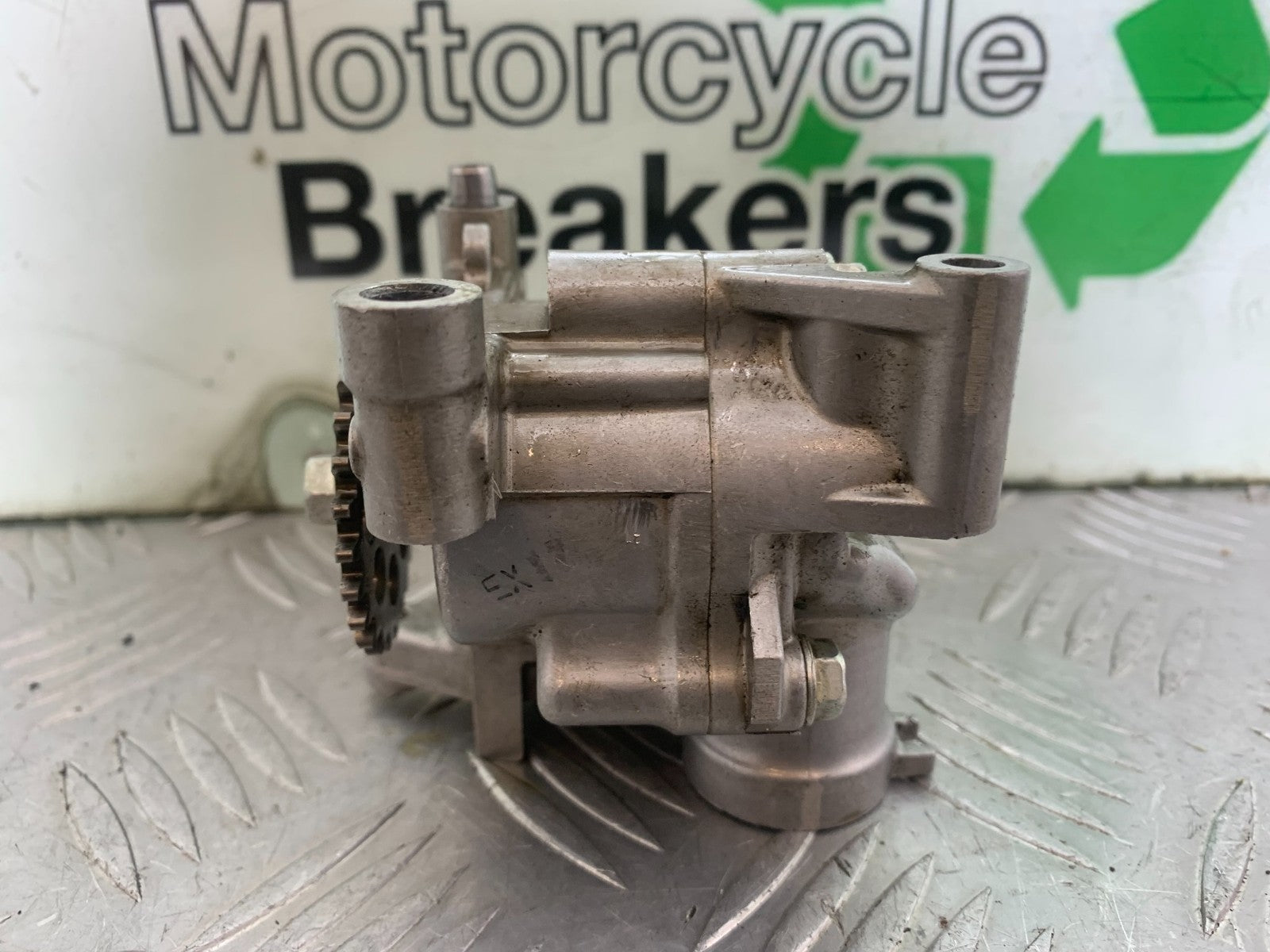 HONDA CBR1000 RR CBR1000RR FIREBLADE OIL PUMP 2008-2011 (CMB1179)