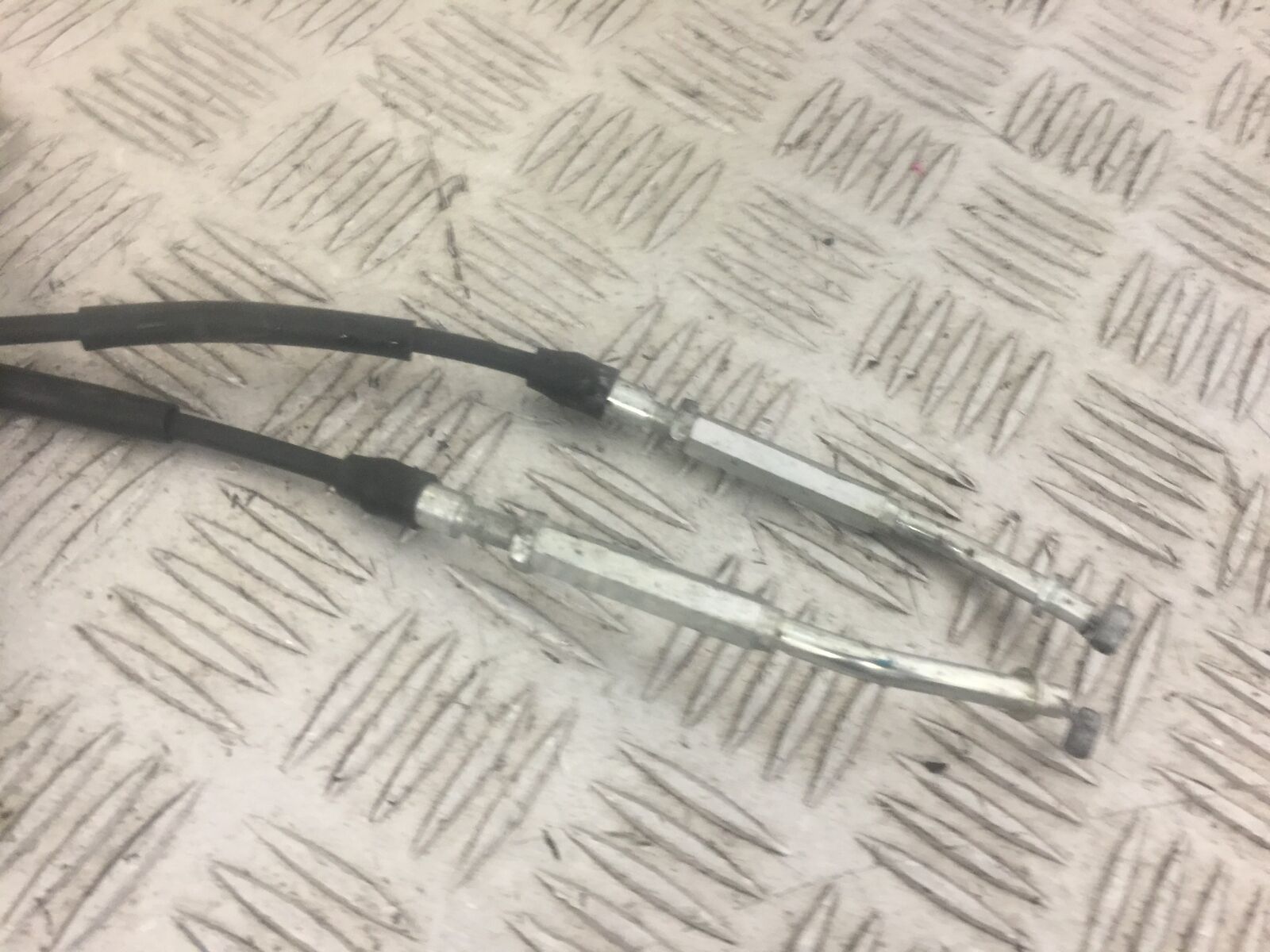 SUZUKI GSXR750 K6 K7 SERVO CABLES  YEAR 2007 (STOCK 634)