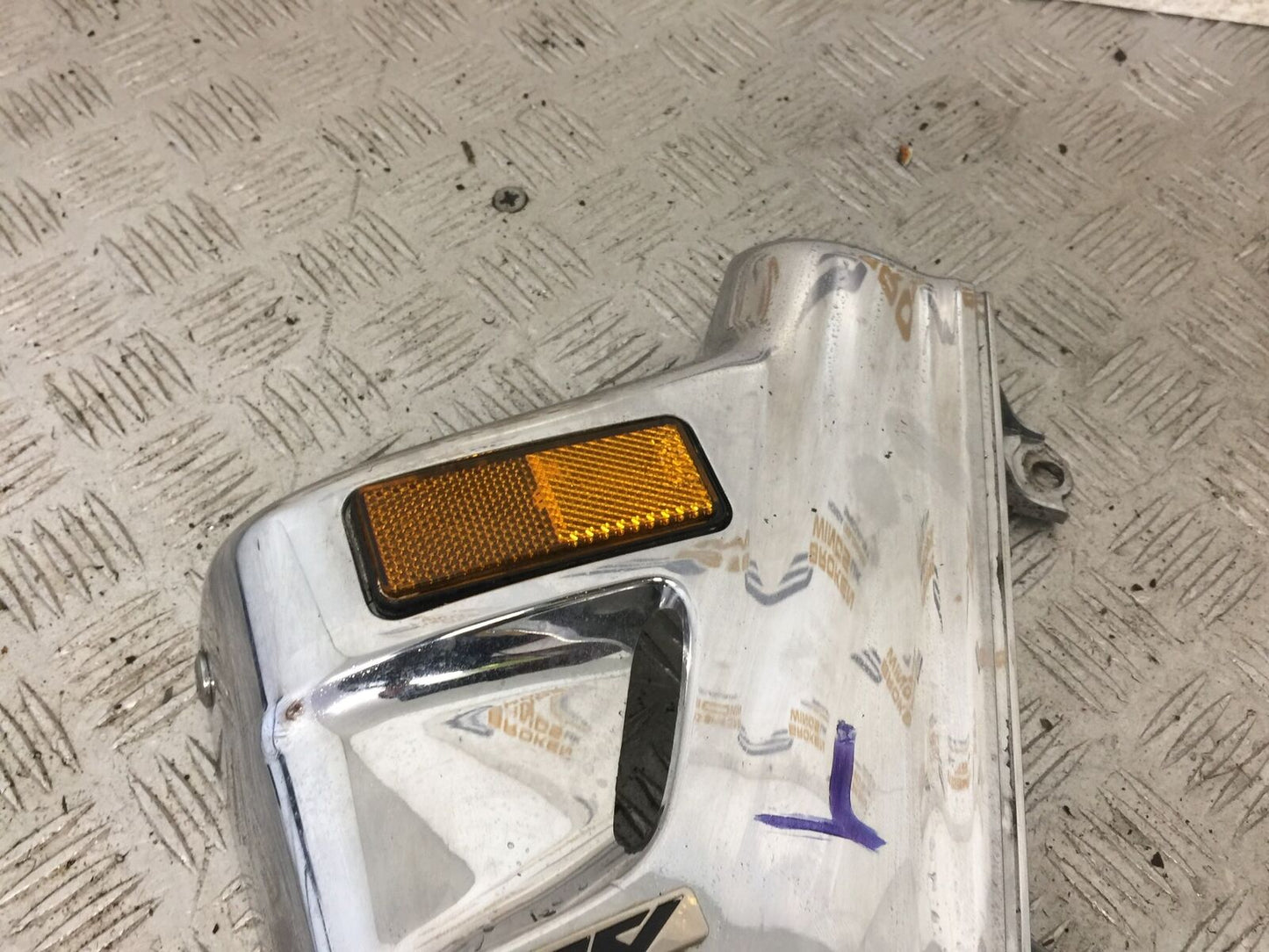 HONDA GL1800 GL 1800 LEFT CALIPER COVER  YEAR 2004-10 ABS (STOCK 890)