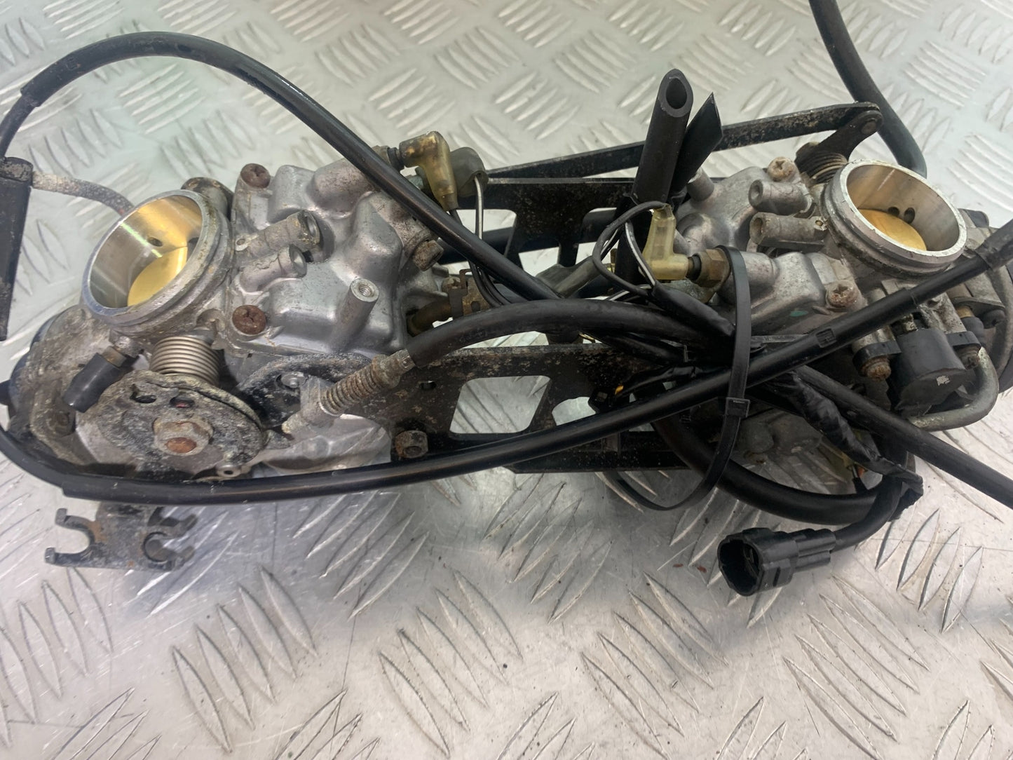 SUZUKI SV650 SV 650 mk1 CARBS  YEAR 1999-2002 (CMB1160)