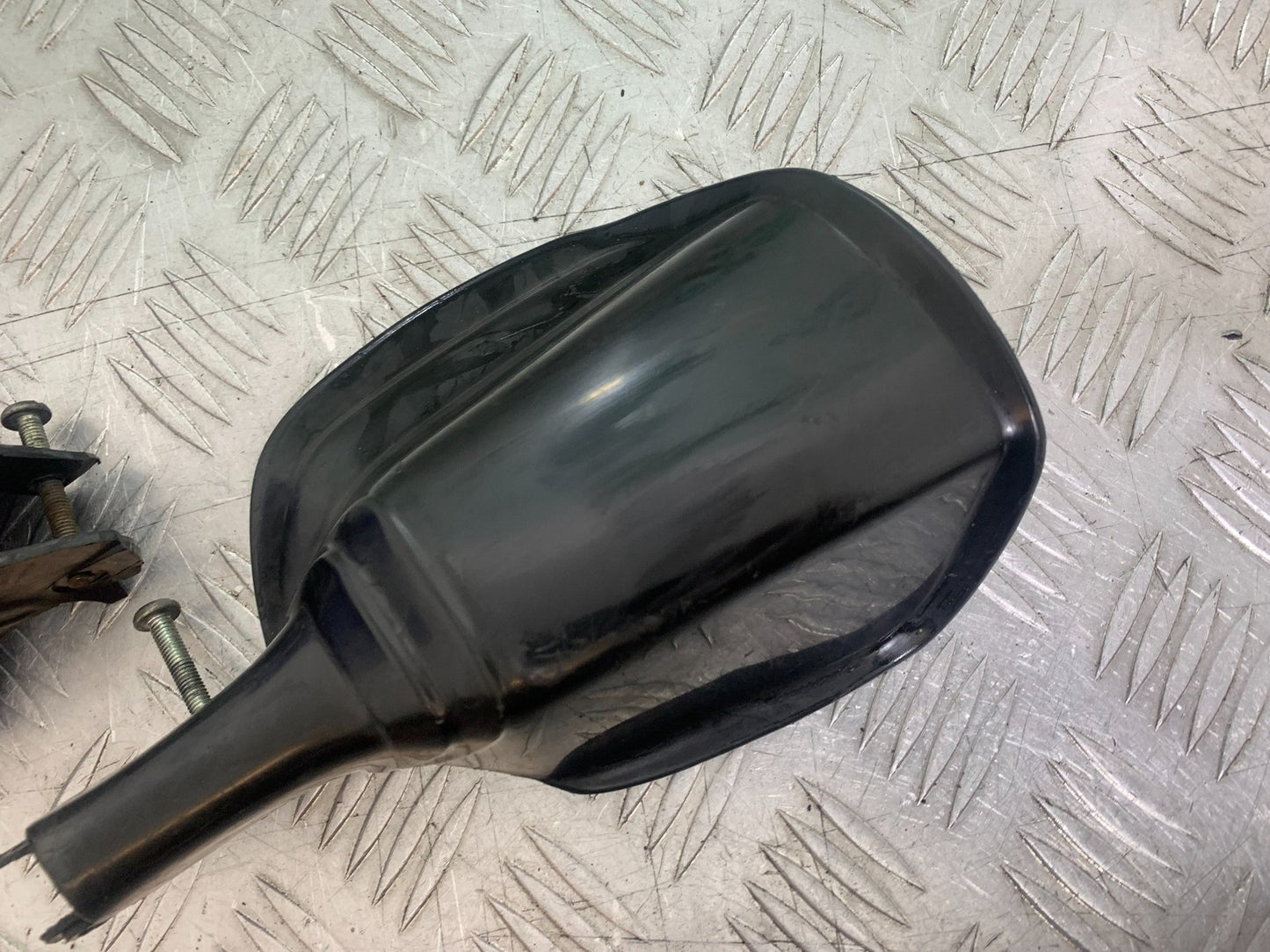HONDA XL125 VARADERO HAND GUARDS YEAR 2001-2006  (CMB1210)