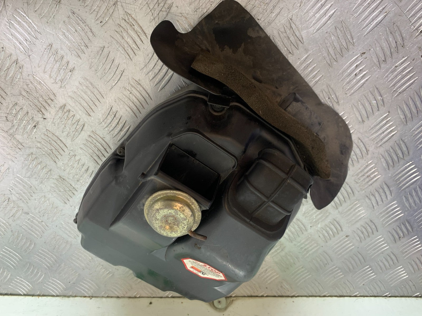 HONDA VFR800 VFR 800 V-TEC AIRBOX  YEAR 2002 -09 (CMB1296)