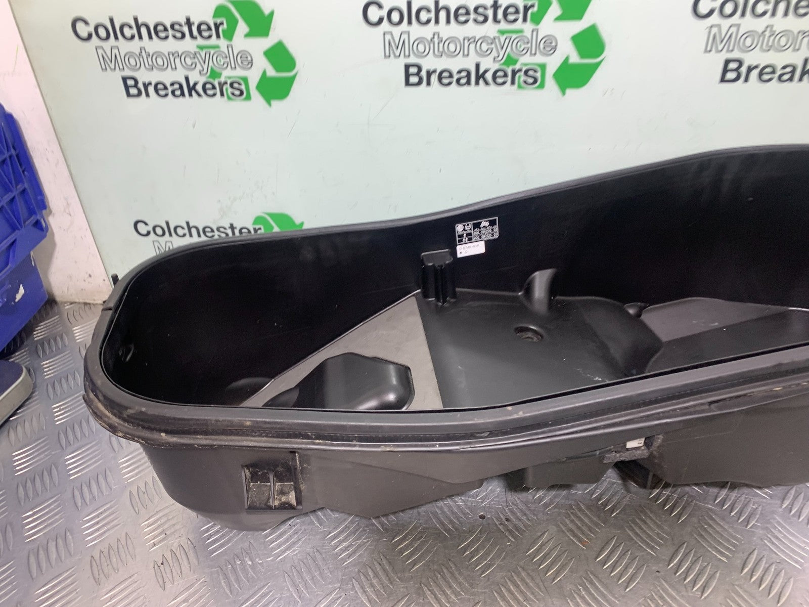 YAMAHA XMAX 300 BUCKET YEAR 2017-2020 (CMB1218)