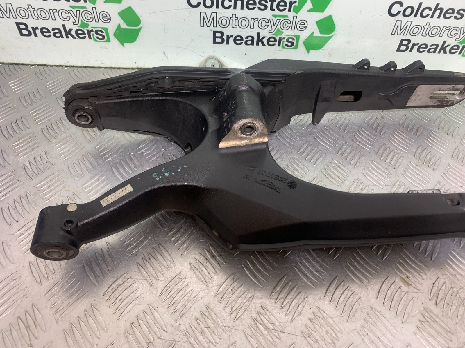 TRIUMPH TIGER 800 XRT SWINGARM   2018-2020 (CMB1193)