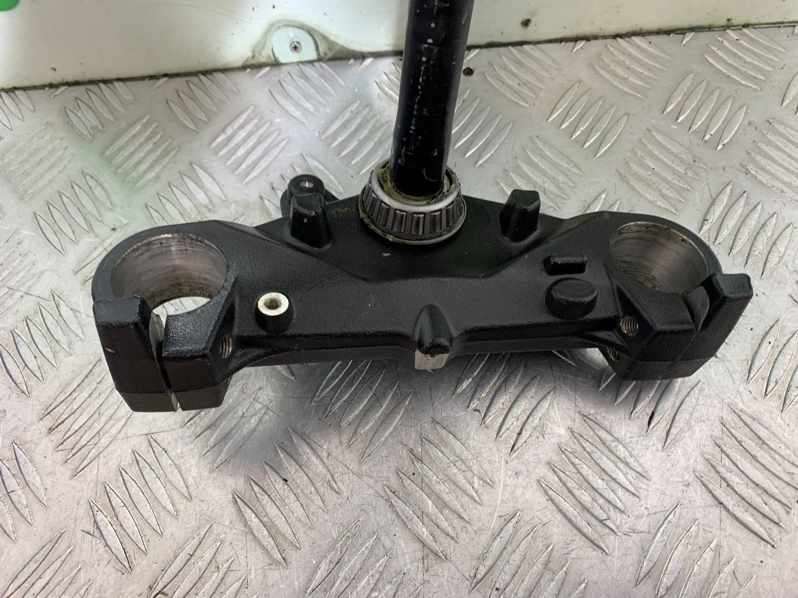 BMW F800 GT BOTTOM YOKE   YEAR 2013-2017 (CMB1248)