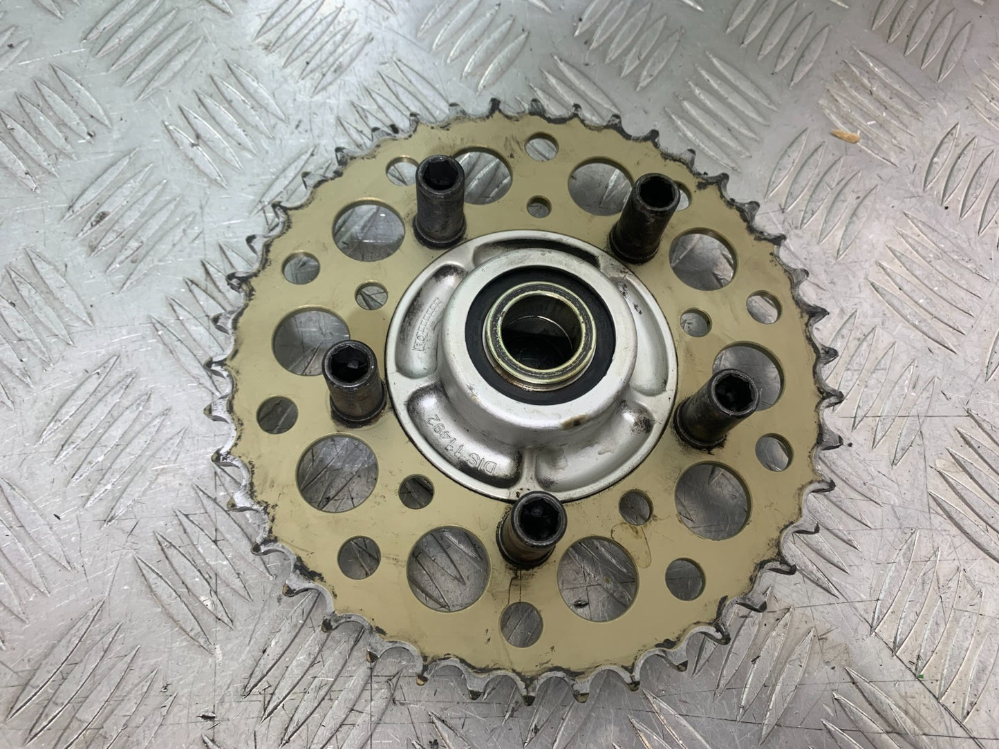 APRILIA TUONO 1000 V4R SPROCKET CARRIER  YEAR 2011-13  (CMB1331)