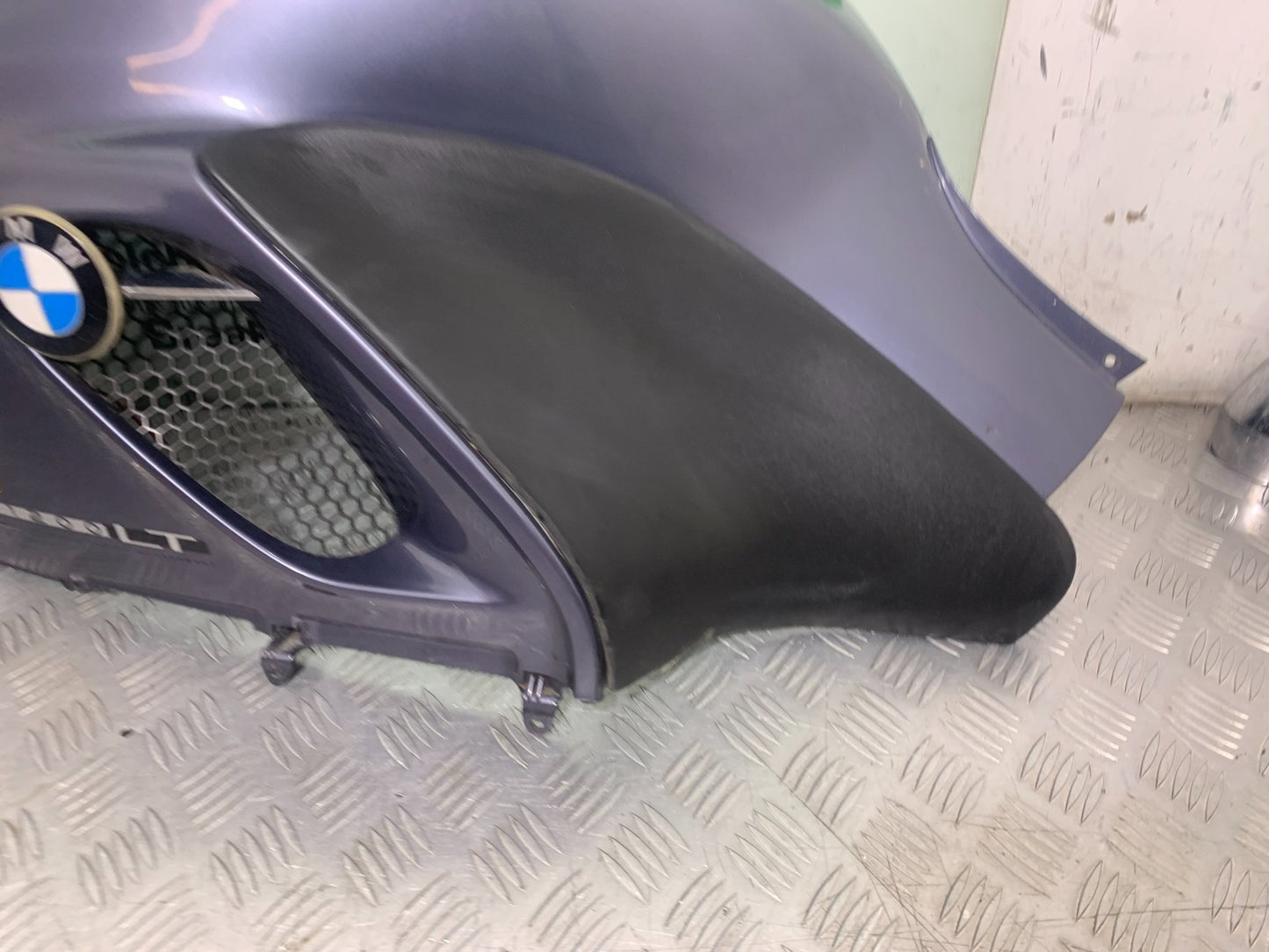 BMW K1200 K 1200 LT LEFT FAIRING PANEL   YEAR 1999-07 (CMB1271)