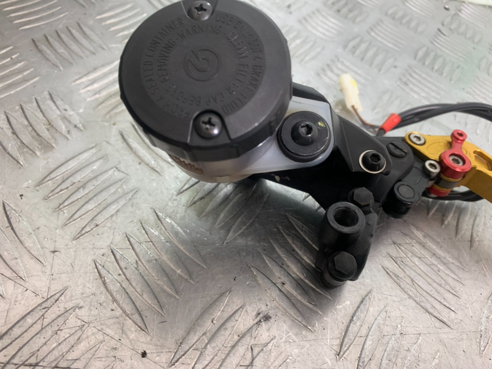 APRILIA TUONO 1000 V4R FRONT MASTER CYLINDER   YEAR 2011-13  (CMB1331)