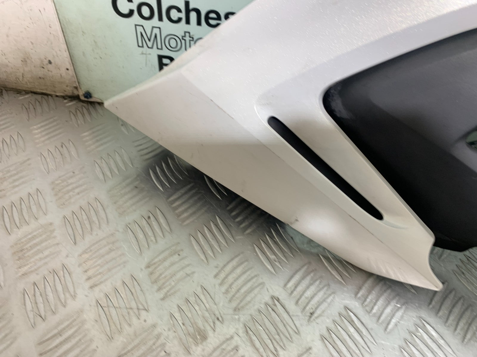 HONDA NC700 X LEFT TANK PANEL  YEAR 2012-2014 (CMB1327)