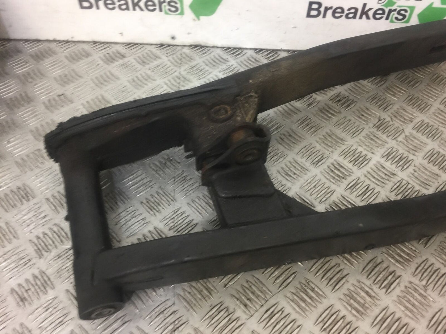 HONDA CB500X CB 500X SWINGARM   YEAR 2014 (STOCK 384)