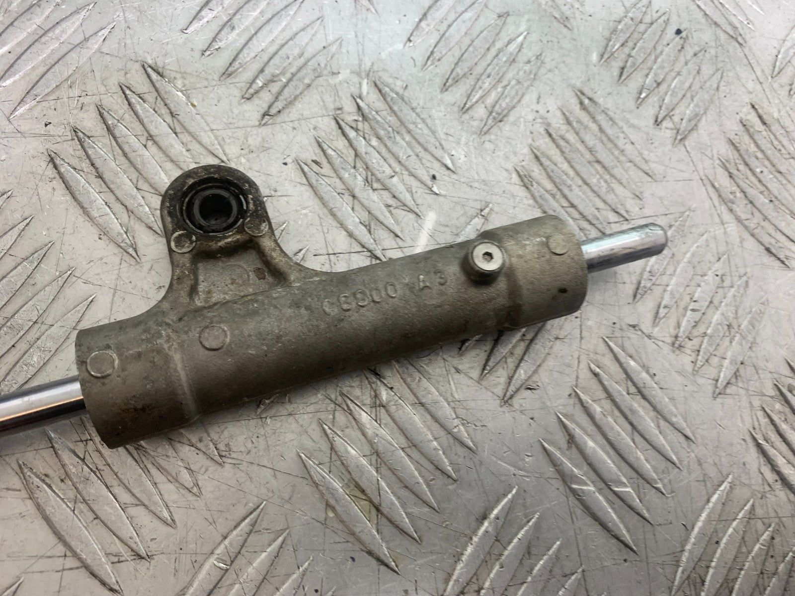 SUZUKI GSXR750 GSXR 750 K4 K5 STEERING DAMPER  2004-2005 (CMB1319)