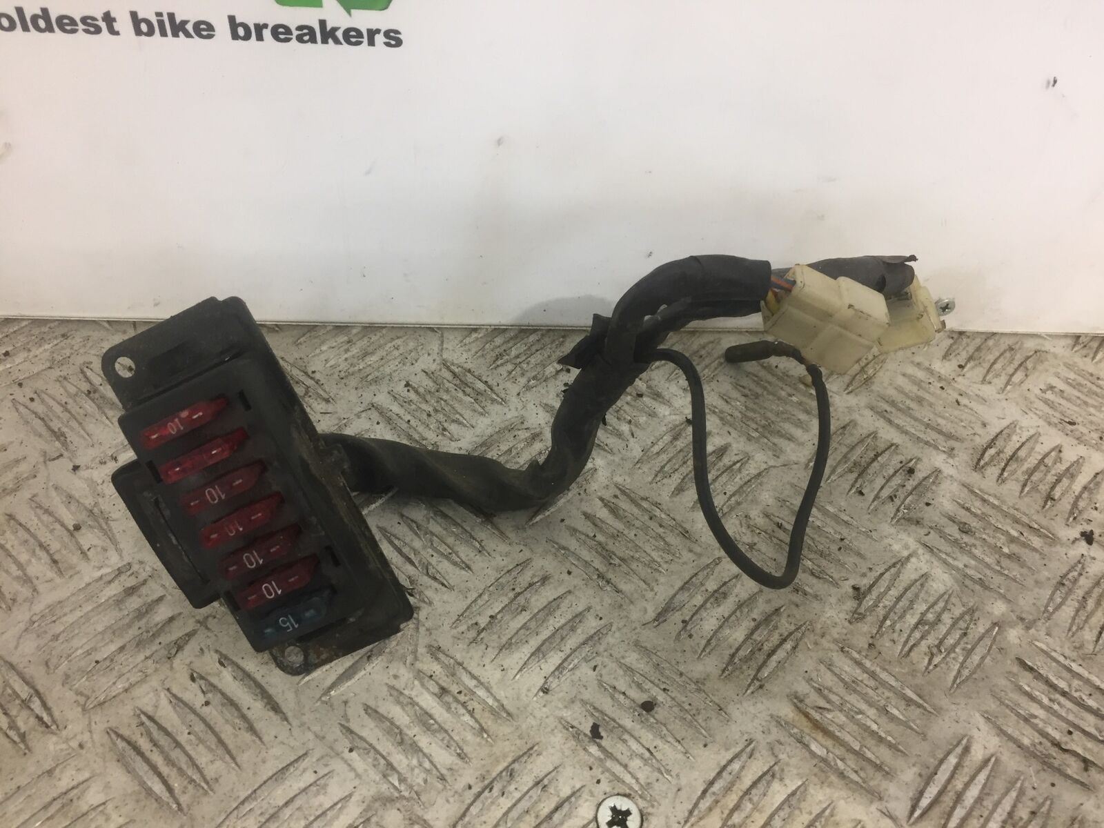 HONDA NT400 NT 400 BROS FUSE BOX  YEAR 1988 1991