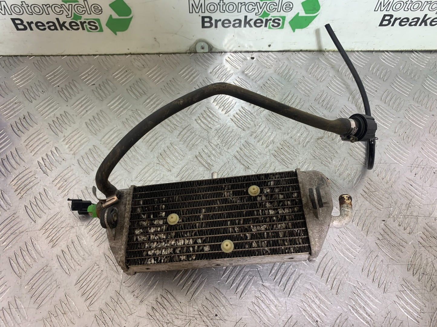 YAMAHA XMAX 250 XMAX 250 RADIATOR AND FAN  YEAR 2006-09 (CMB1201)