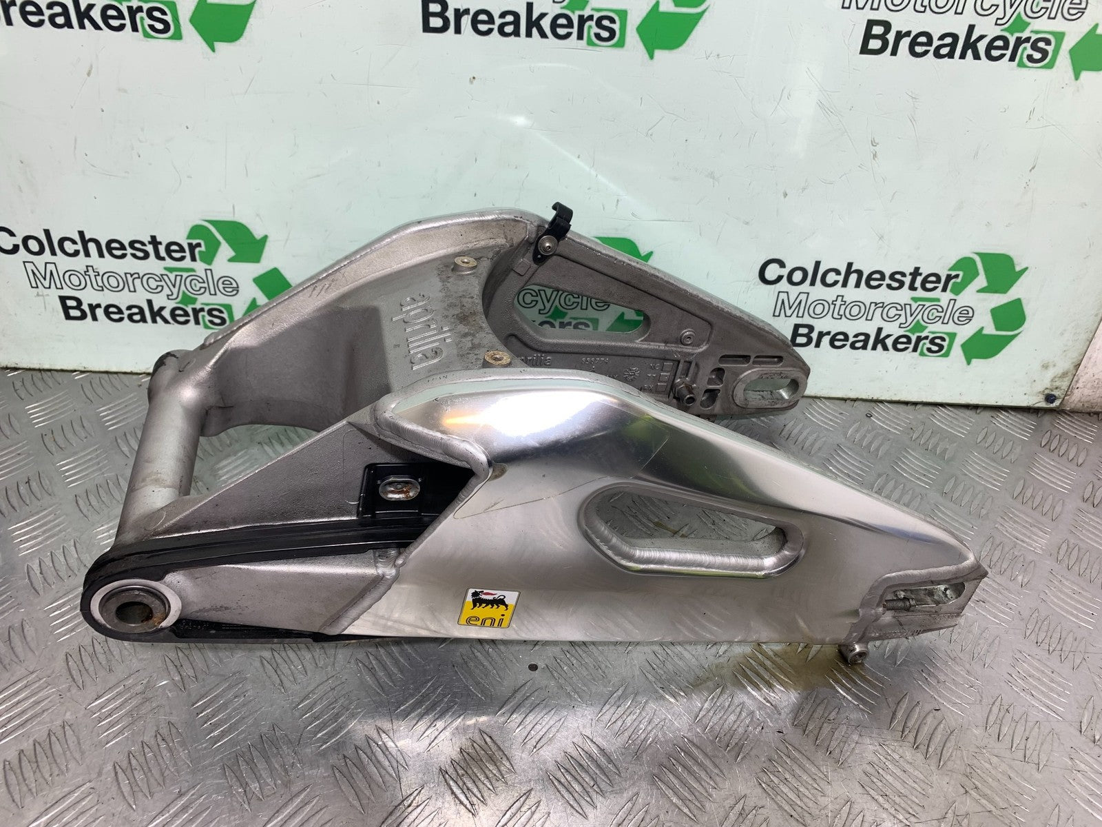 APRILIA TUONO 1000 V4R SWINGARM YEAR 2011-13  (CMB1316)