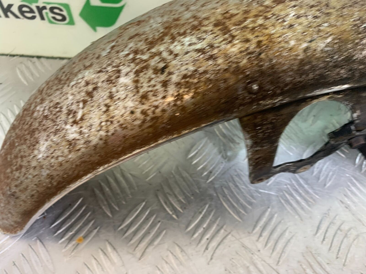 HONDA CX500 CX 500 FRONT MUDGUARD YEAR 1980 (CMB1131)