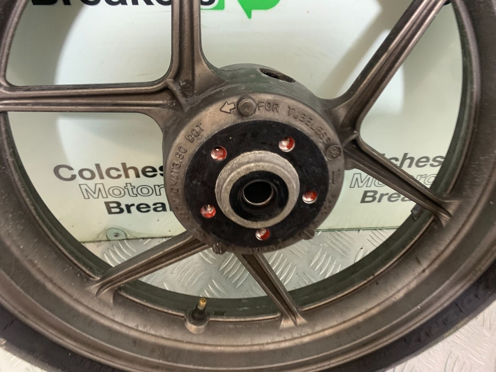 KAWASAKI Z750 Z 750 FRONT WHEEL  YEAR 2004-2006  (CMB1104)