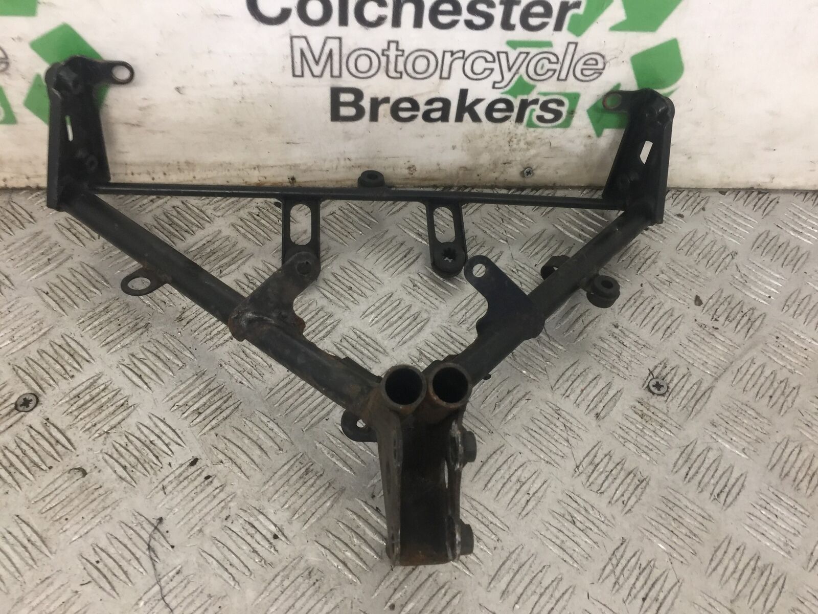 HONDA CBR1100 BLACKBIRD FAIRING BRACKET  YEAR 1996-1998 (STOCK 862)