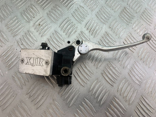 YAMAHA XJR1300 XJR 1300 FRONT BRAKE MASTER CYLINDER   YEAR 1999-2003 (CMB1055)