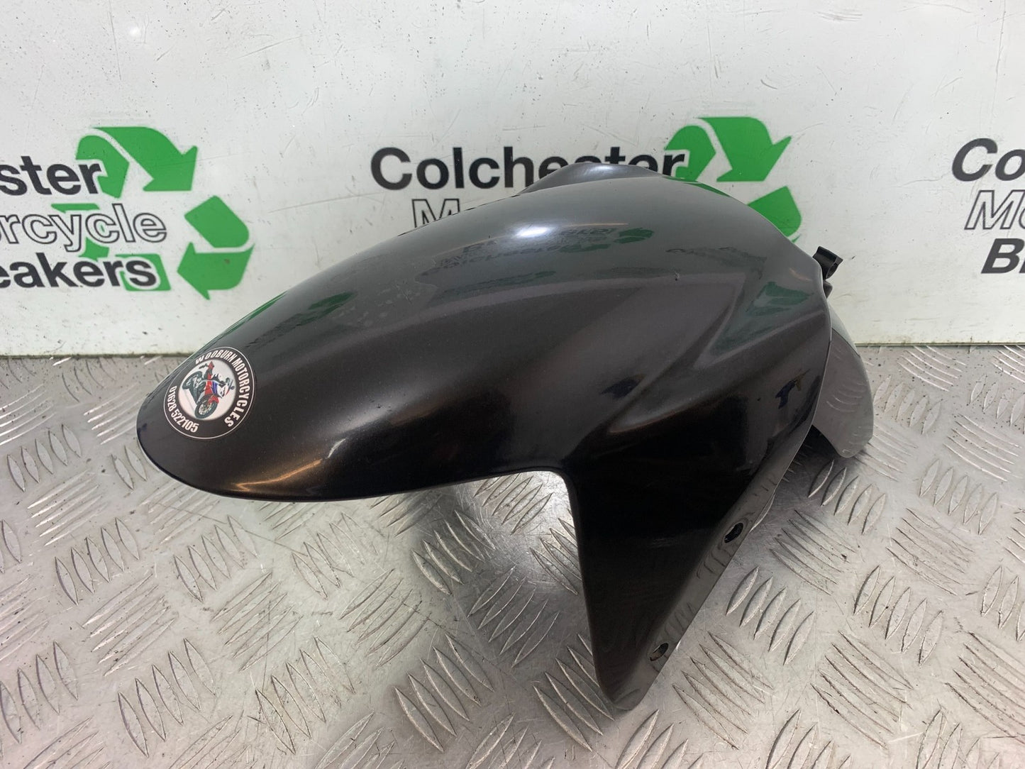 TRIUMPH SPEED TRIPLE R 1050 FRONT MUDGUARD   2009 (CMB1183)