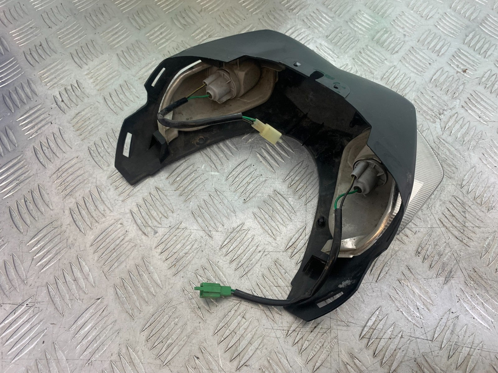 KAWASAKI GTR1400 GTR 1400 REAR INDICATORS AND COVER  YEAR 2007-2009 (CMB1174)