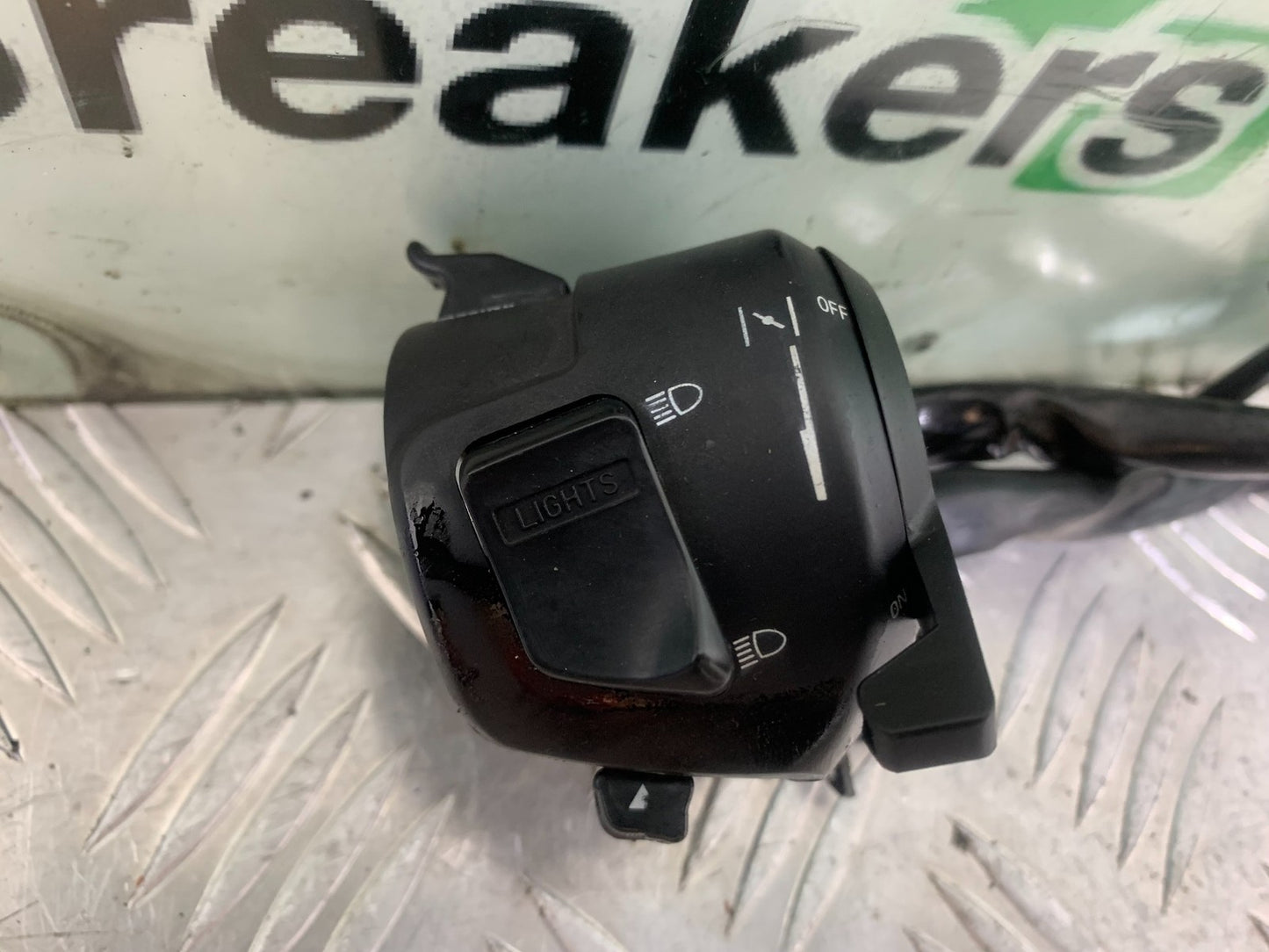 KYMCO CK1 125 LEFT SWITCH GEAR YEAR 2014 - 2016 (CMB1181)
