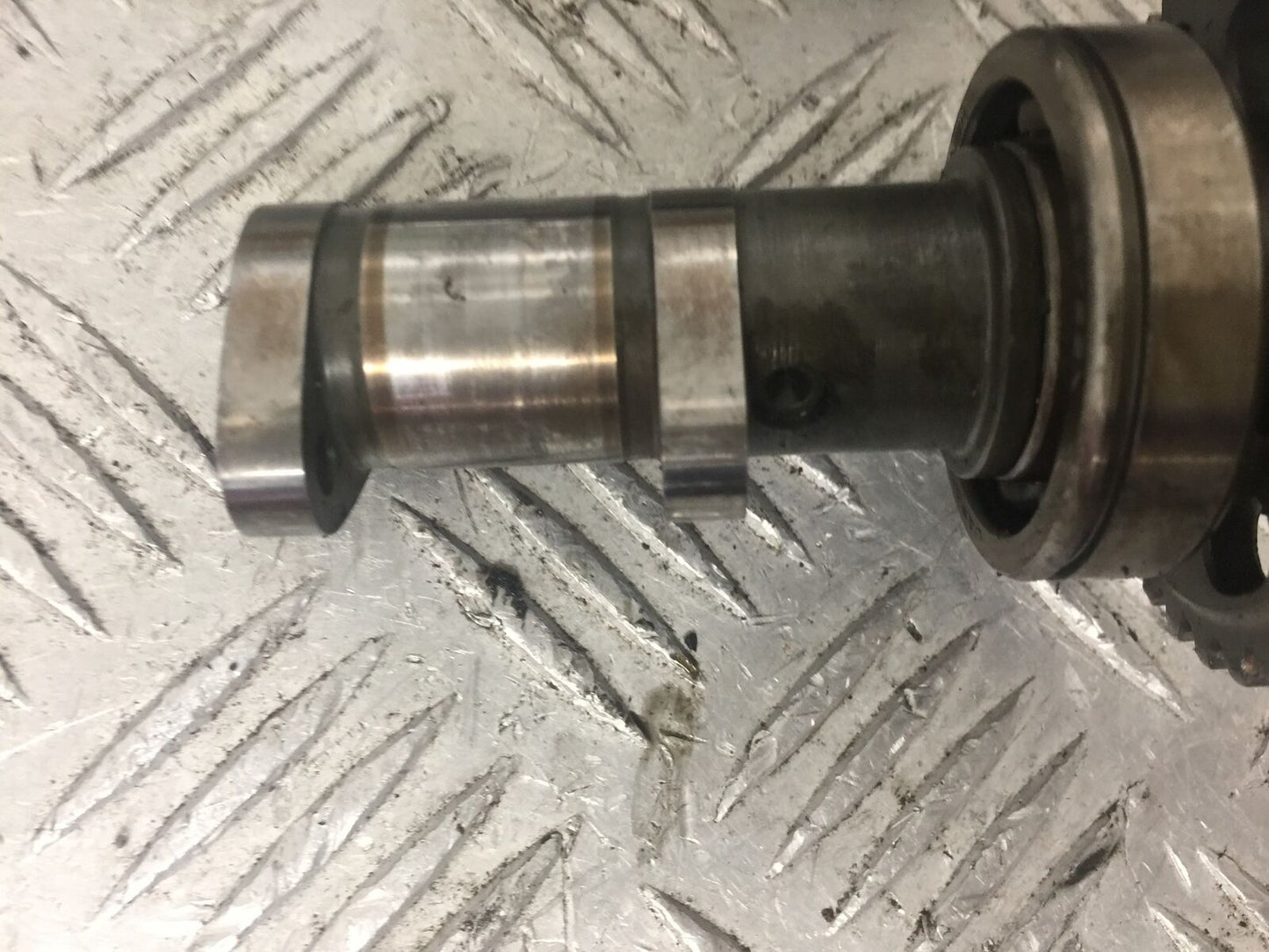 YAMAHA YZF250 YZF 250 CAMSHAFTS  YEAR 2004 (STOCK 792)