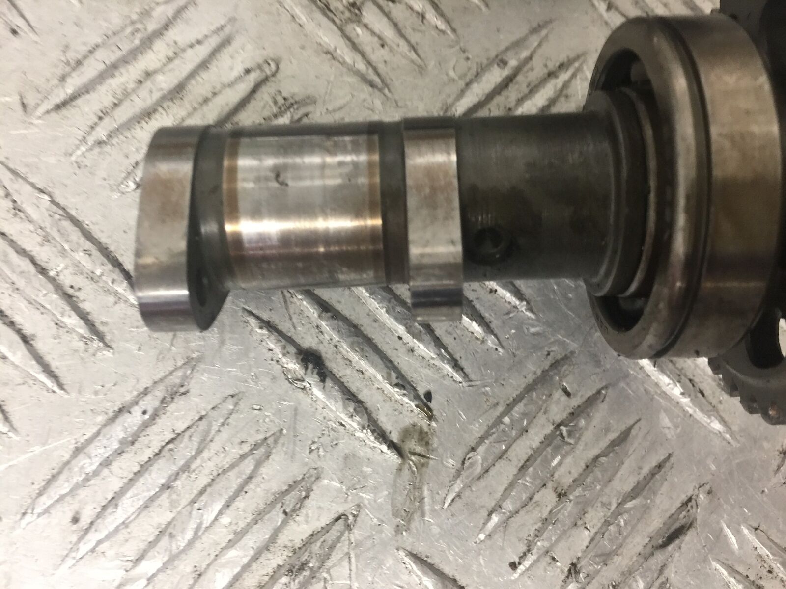 YAMAHA YZF250 YZF 250 CAMSHAFTS  YEAR 2004 (STOCK 792)