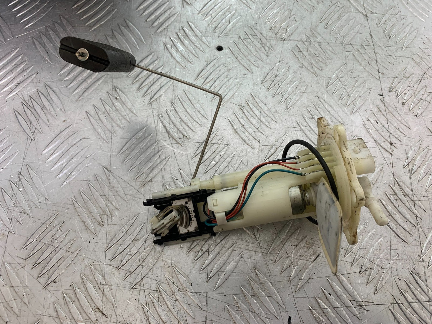 KTM RC125 RC 125 PETROL PUMP  YEAR 2017-2022 (CMB 1244)