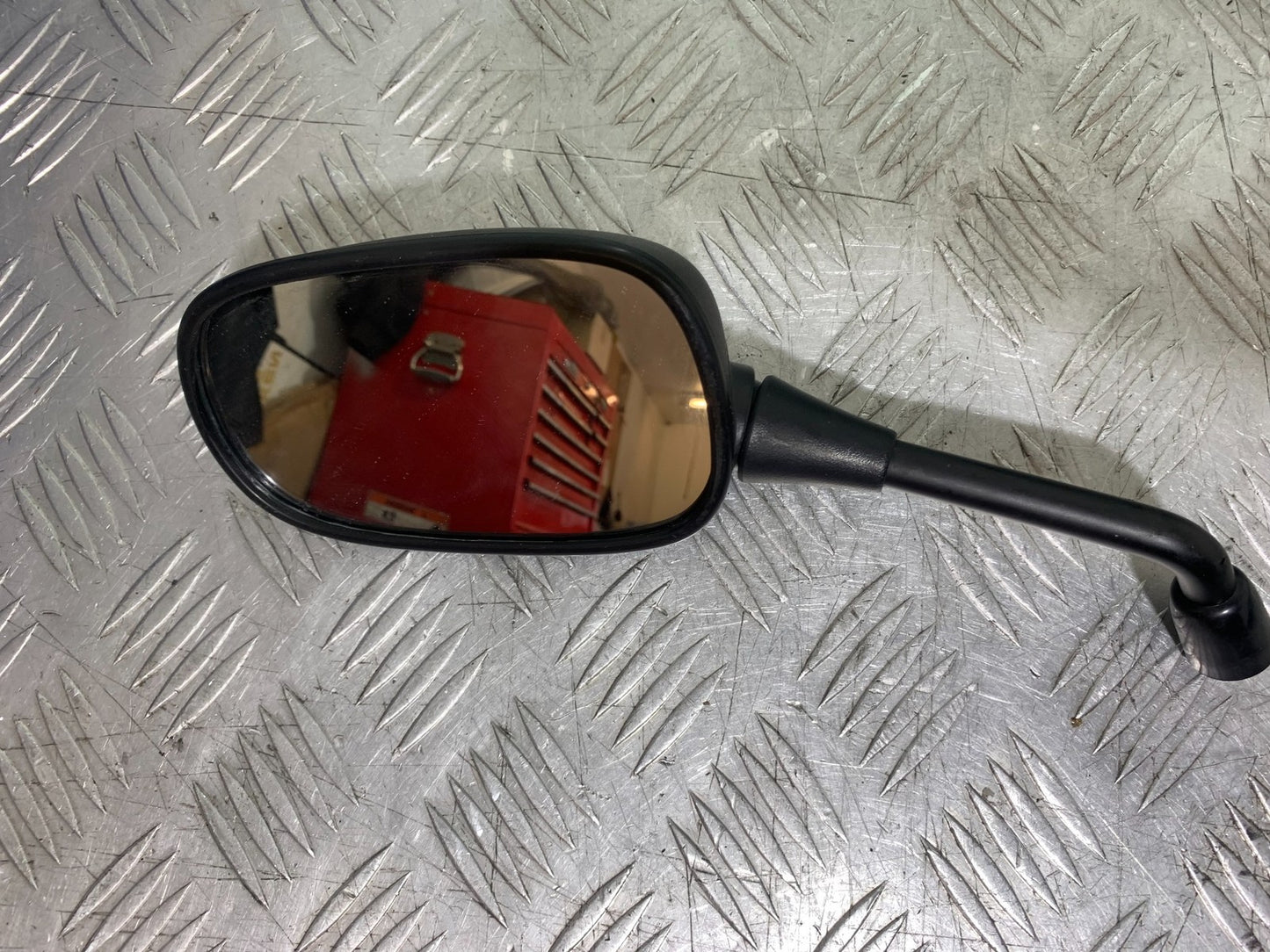 TRIUMPH 1050 SPEED TRIPLE LEFT MIRROR   YEAR 2005-2007 (CMB1322)