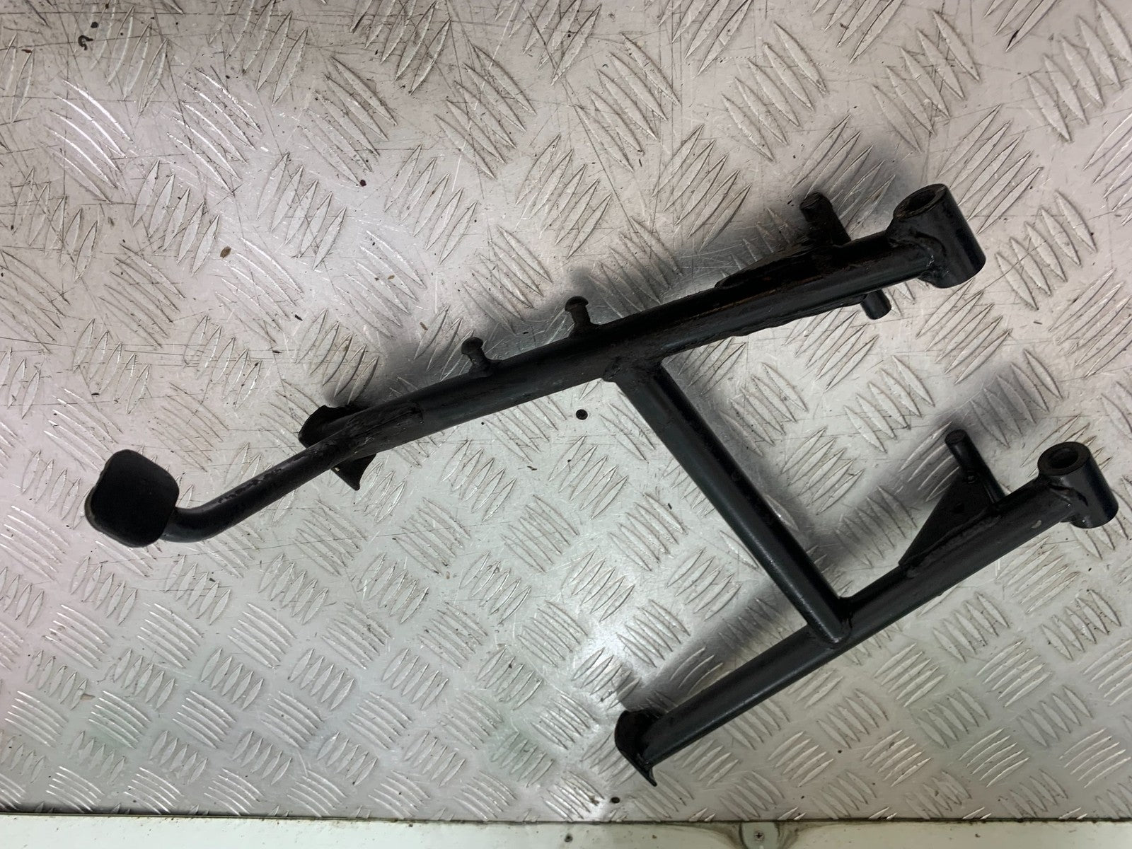 ROYAL ENFIELD HIMALAYAN 411 CENTER STAND   YEAR 2018-2023 (CMB1279)