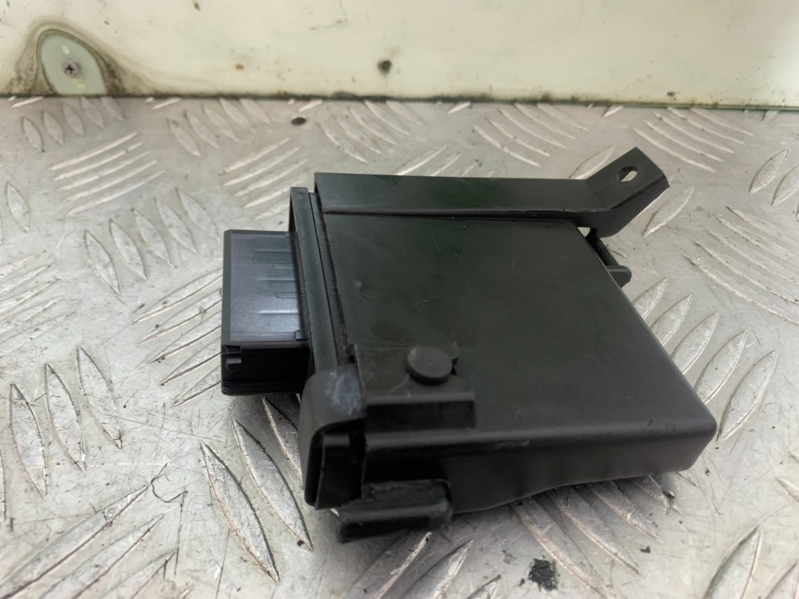 KTM 690 DUKE R LC4 ECU CDI IGNITOR YEAR 2012-2015  (CMB1180)