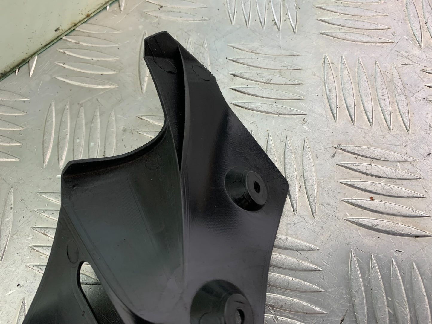 KTM 690 DUKE R LC4 FRAME COVER INFILLS YEAR 2012-2015  (CMB1180)