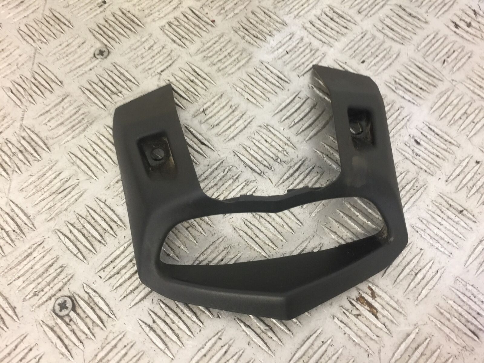 YAMAHA MT 125 MT125 REAR LIGHT INFILL COVER  2014-2019 ABS (STOCK 544)