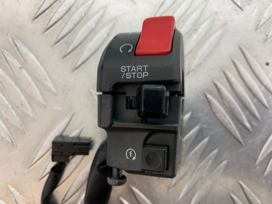 KAWASAKI ZX6R ZX6 R RIGHT SWITCH GEAR   YEAR 2007 2008 (CMB1002)