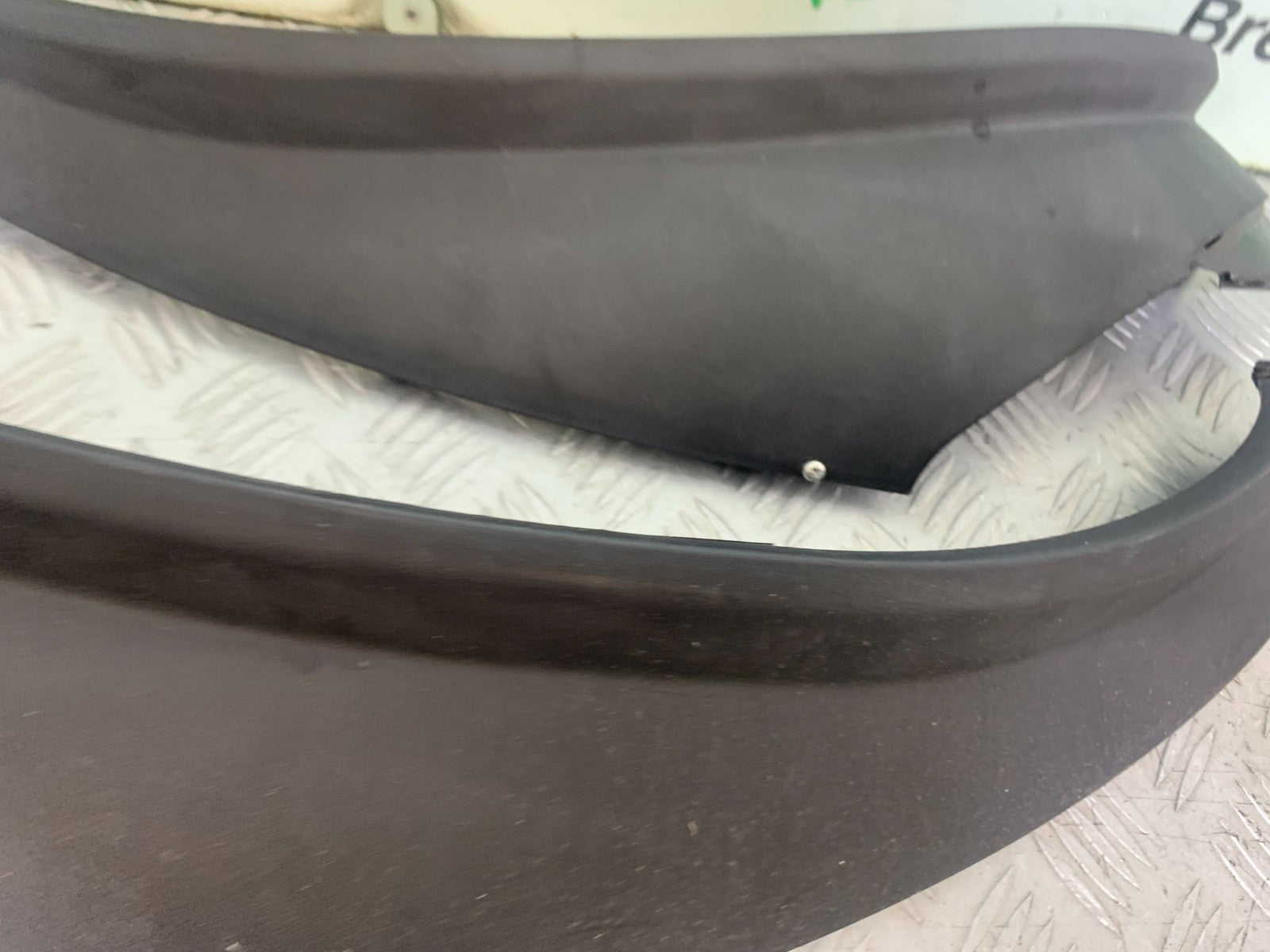 PIAGGIO MP3 250 ie LEFT AND RIGHT SIDE PANELS   YEAR 2007 (CMB1307)