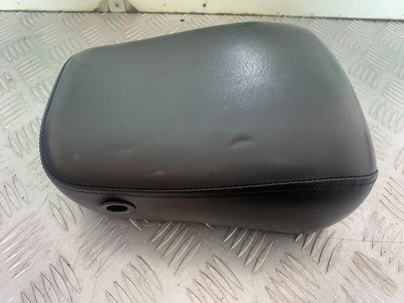 YAMAHA XV535 XV 535 VIRAGO REAR SEAT   YEAR 1994-02 (CMB1162)