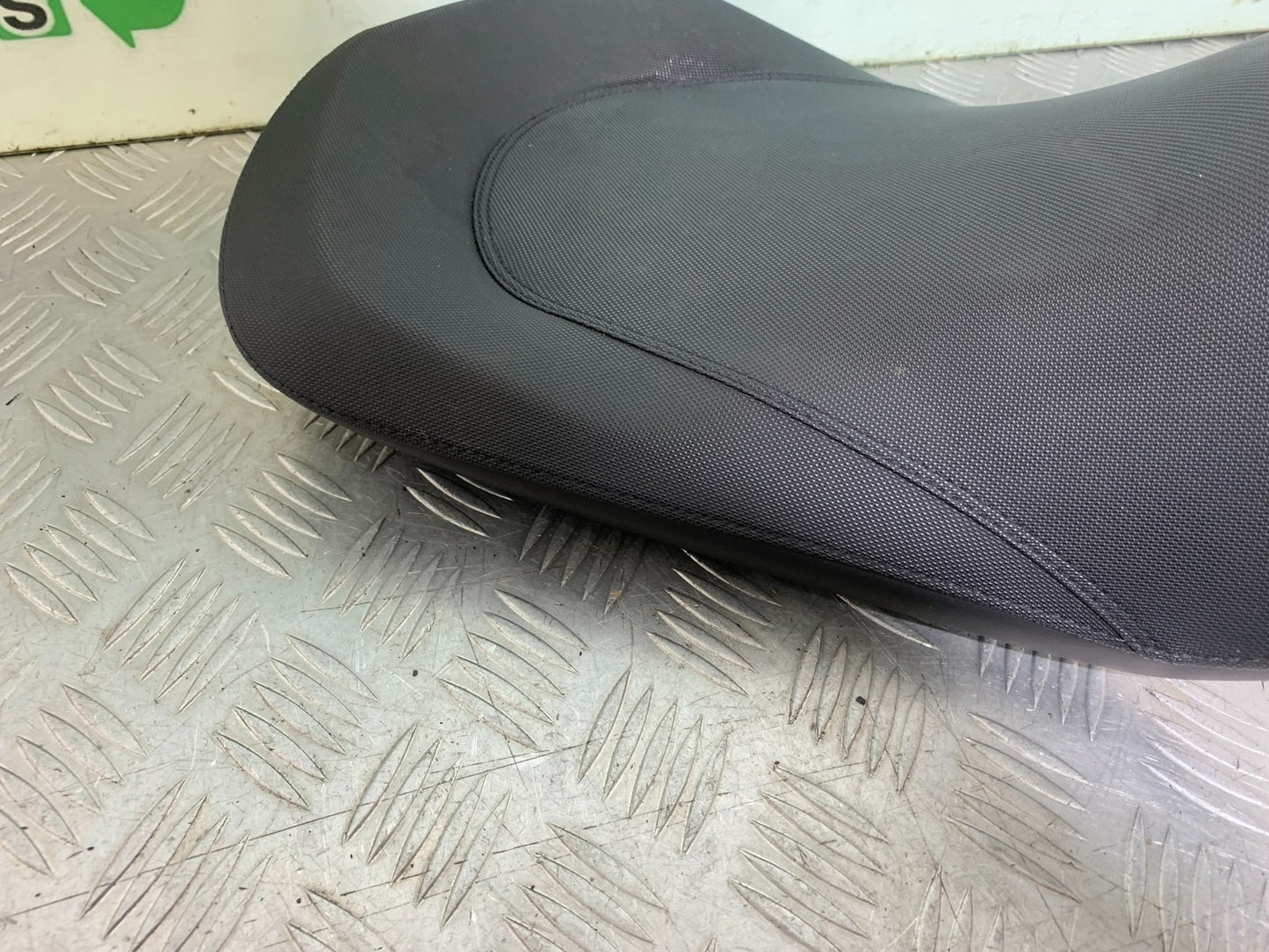 KTM 690 DUKE R LC4 FRONT RIDER SEAT YEAR 2012-2015  (CMB1180)