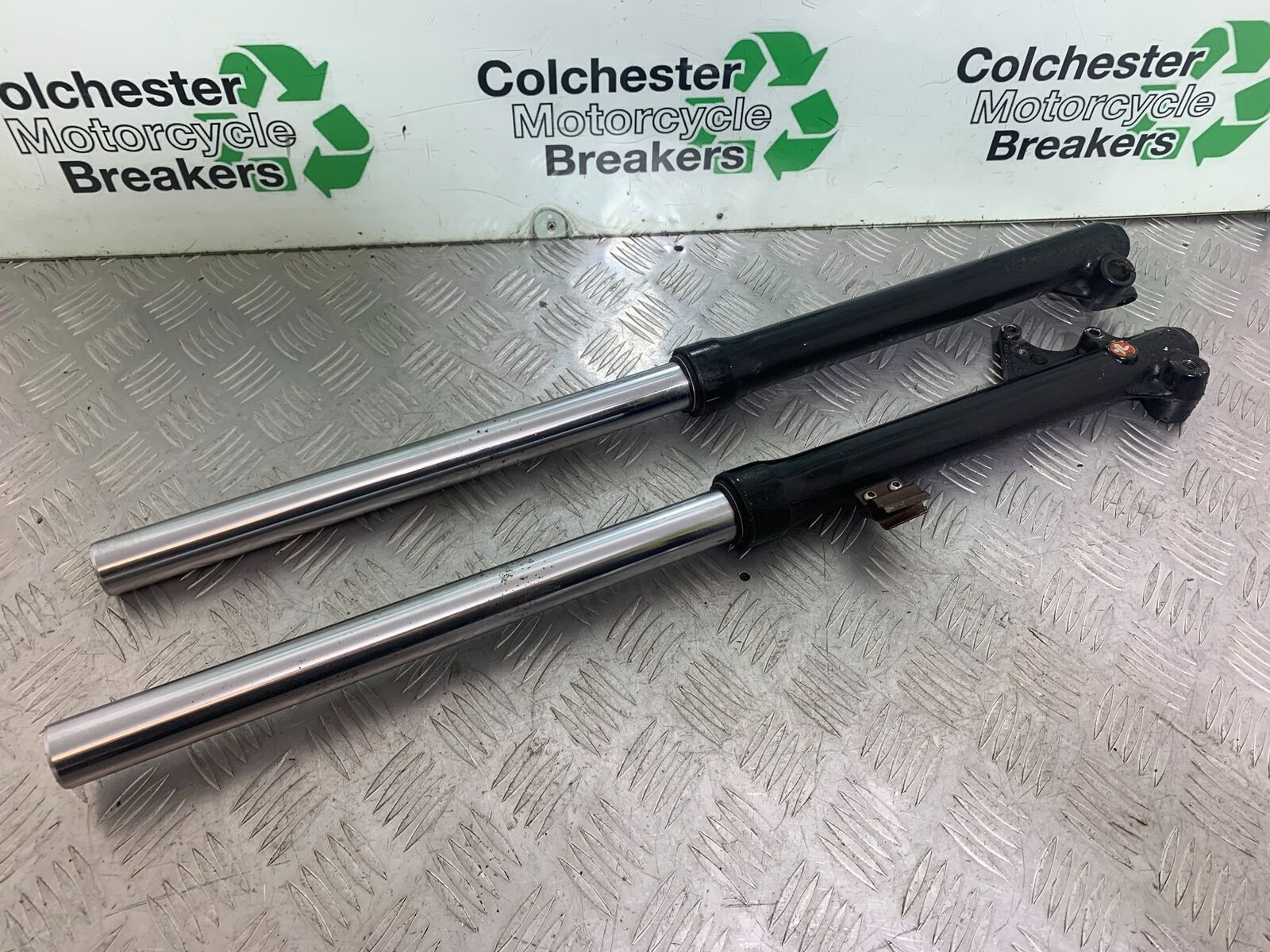 YAMAHA XT125 X XT 125 X FORKS  2005-2011 (CMB1097)