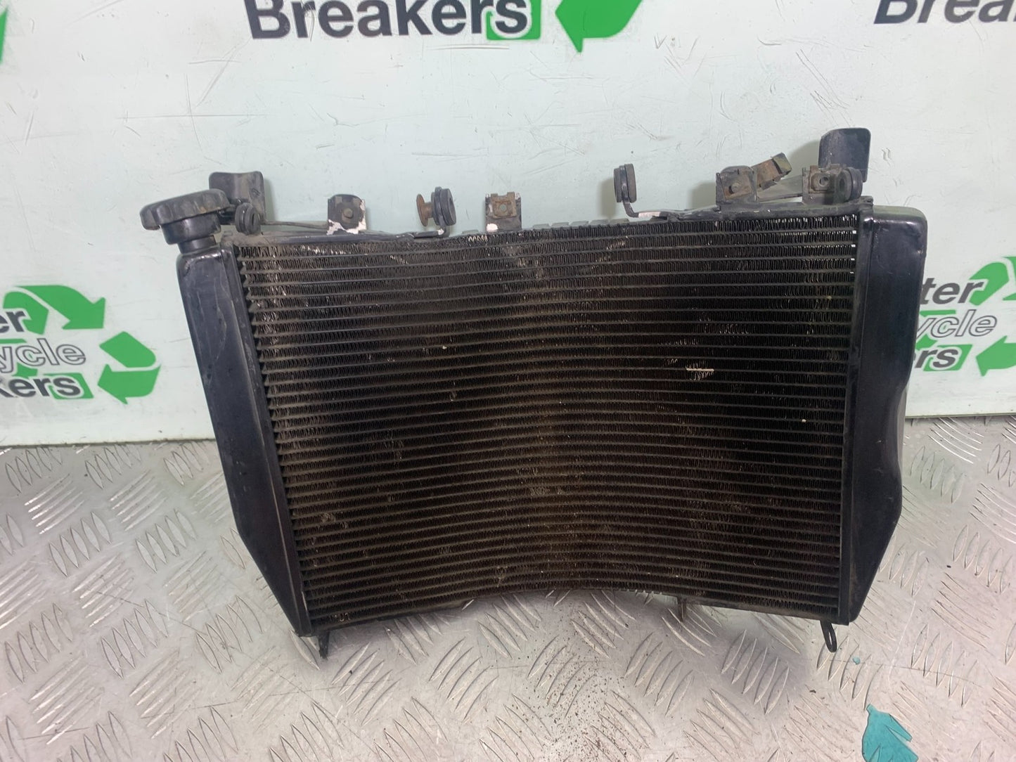 KAWASAKI ZX9R ZX9 C RADIATOR   YEAR 1998-99 (CMB1213)