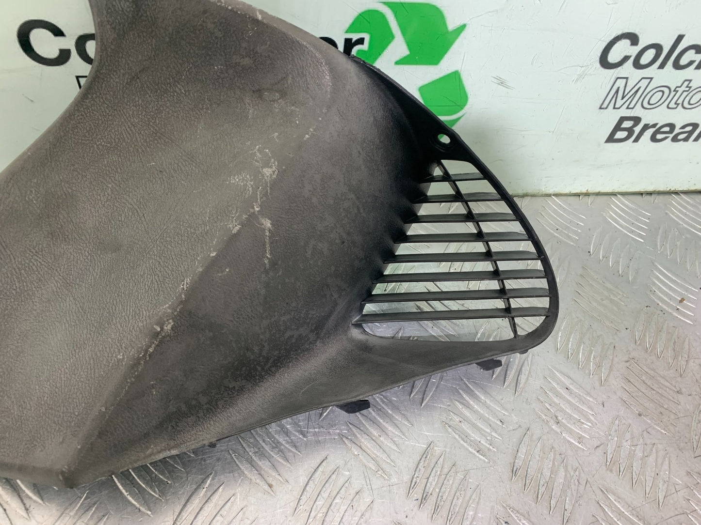 HONDA NT 700 V DEAUVILLE RIGHT FAIRING INFILL COVER   YEAR 2006-2010 (CMB1298)